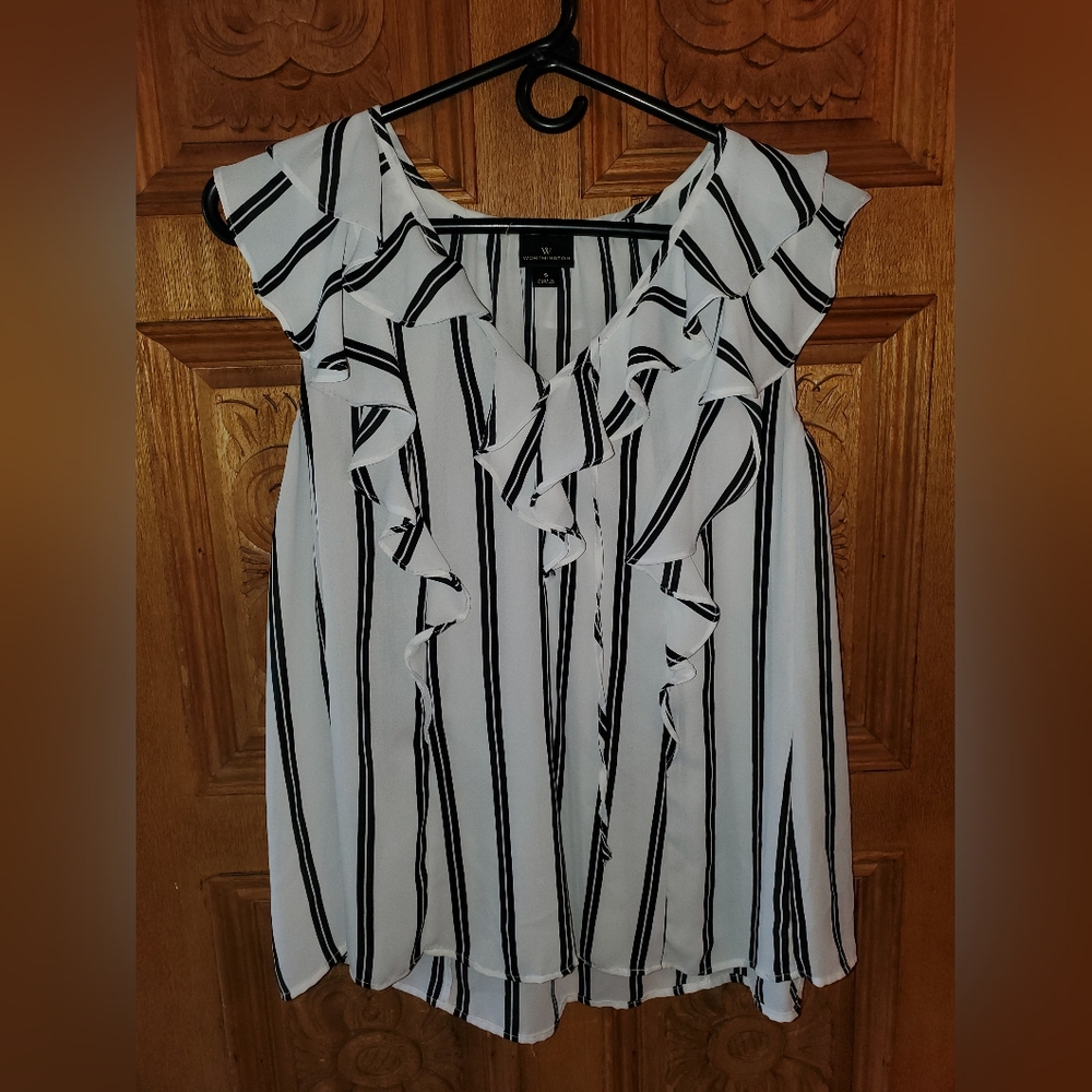 Worthington tank top. Size small. - Picture 1 of 2